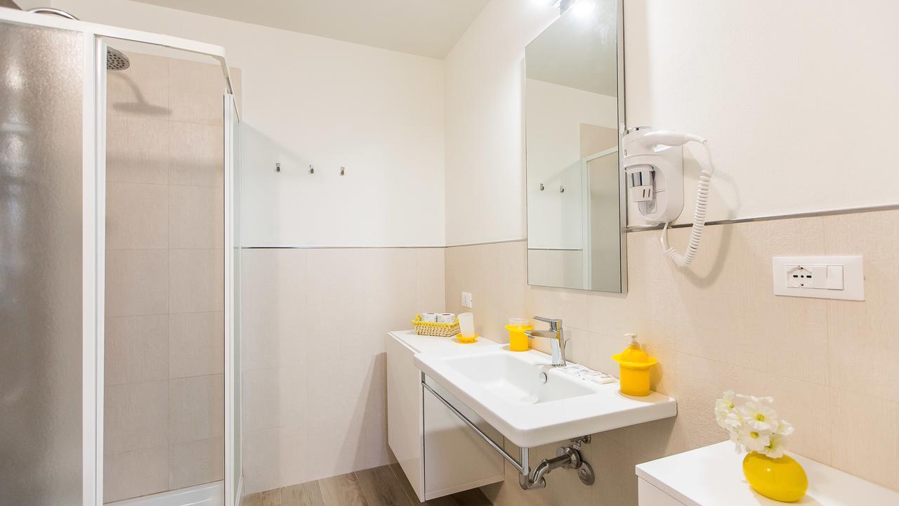 Apartment In Trastevere White Rom